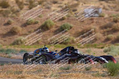 media/Jun-01-2025-CalClub SCCA (Sun) [[eae223c5dd]]/Group 3/Qualifying/